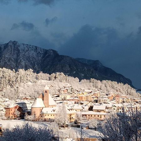 Casa Beba - Agenzia Dolomiti Affitti Lägenhet Cavalese Exteriör bild