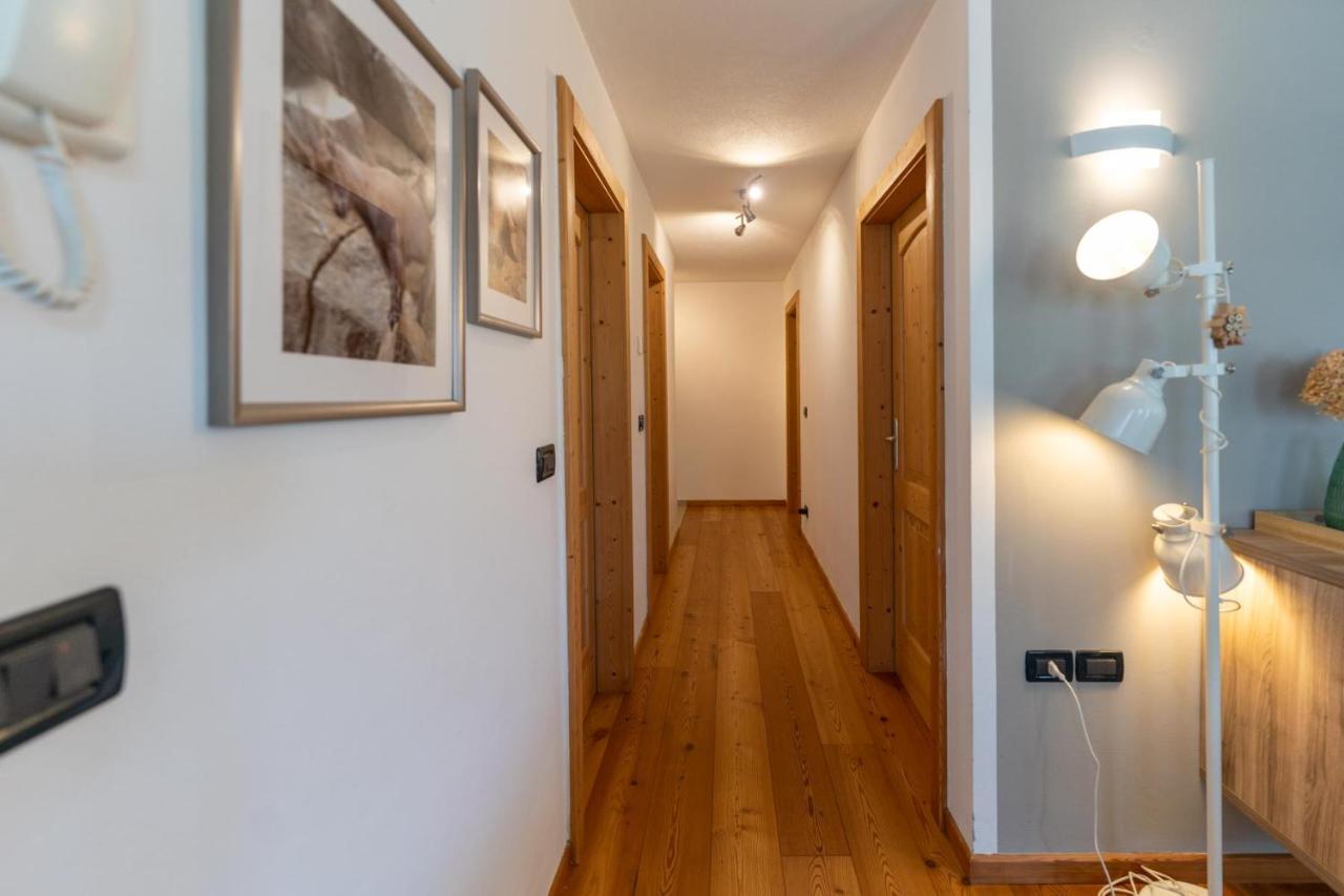 Casa Beba - Agenzia Dolomiti Affitti Lägenhet Cavalese Exteriör bild